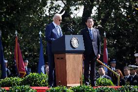 Joe Biden meets with Kishida Fumio - Washington