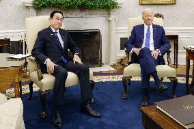 Japan-U.S. summit meeting