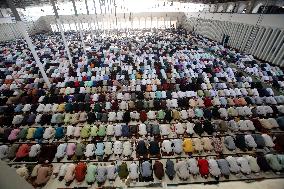 Eid al-Fitr Marks The End Of Ramadan - Dhaka