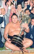 Former sumo grand champion Akebono dies at 54