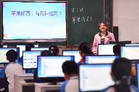 CHINA-HUNAN-XIANGTAN-SCIENCE-CLASS (CN)