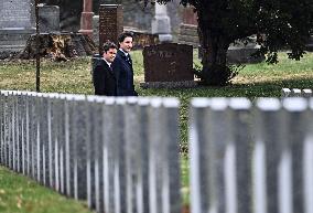 Attal And Trudeau Visit The National Military Cemetery - Ottawa