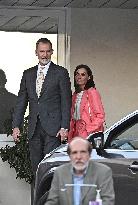 Royals Visit Queen Sofia At Hospital - Madrid
