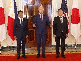 Japan, U.S., Philippine summit
