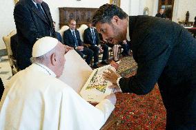 Pope Francis receives Mayors of World Heritage Cities of Spain - Vatican