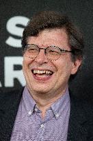 Reims Polar Closing Black Carpet