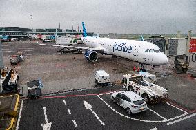 JetBlue Airbus A321neo At Amsterdam Schiphol Airport