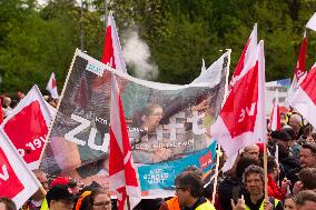 Deutsche Telekom Workers Go On Strike
