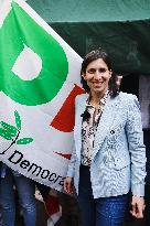 The Collection Of Signatures Of The Partito Democratico For The Bill Of Popular Initiative Of The PD Lombardia For A Health Acce