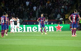 Barcelona v PSG - Champions League