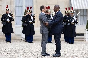 Emmanuel Macron welcomes President of Central African Republic - Paris