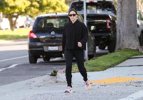Jennifer Garner Steps Out - LA