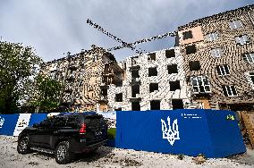 Reconstruction of residential buildings underway in Zaporizhzhia
