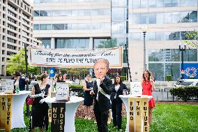 April 18th The IMF And The World Bank Having There 2024 Spring Meeting In Washington DC  Some Protests Out Side
