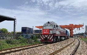 CHINA-SHANGHAI-EUROPE-FREIGHT TRAINS (CN)