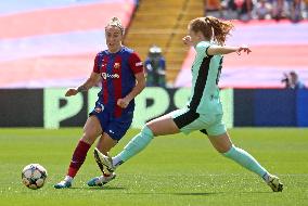 FC Barcelona v Chelsea FC Women: Semi-final First Leg - UEFA Women's Champions League