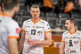 Jastrzebski Wegiel v Asseco Resovia Rzeszow - Plus Liga