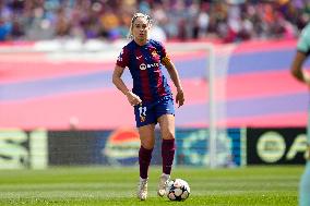 FC Barcelona v Chelsea FC Women: Semi-final First Leg - UEFA Women's Champions League