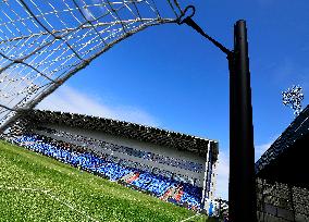 Oldham Athletic v Wealdstone Vanarama - National League