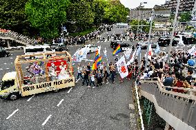 Rainbow Pride Parade In Tokyo