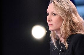 Marion Marechal Le Pen On Dimanche En Politique - Paris