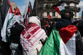 Thousands March In Paris Against Racism And Islamophobia