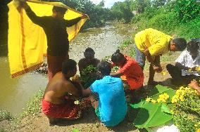 The Chitirai Purnami Tiruvizha Festival - Sumatra