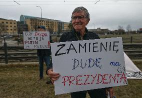 Polish Diaspora Divided Over President Duda's Visit To Edmonton