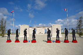 1475 Statues Of Dead Soldiers Installed For The 80th Anniversary Of The D Day - Normandy