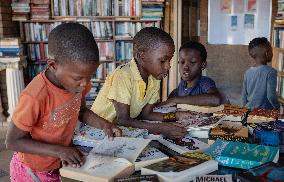 SOUTH AFRICA-JOHANNESBURG-SOWETO-BOOK CLUB-WORLD BOOK DAY