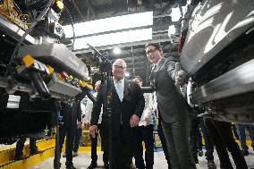 Justin Trudeau Announces New Honda Plant - Canada