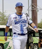 Baseball: Tsutsugo rejoins BayStars