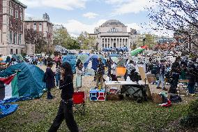 College Protests Over Gaza Sweep Across US - NYC