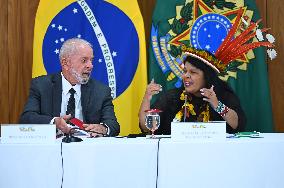 Brazil's President Luiz Inácio Lula Da Silva And Sonia Guajajara, Brazil's Minister Of Indigenous Peoples, Receive Indigenous Le