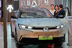 Honda Pure Electric Car Promotion in Shanghai