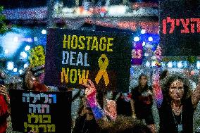 200th Days of War Protest In Tel Aviv