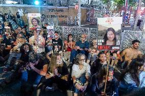 200th Days of War Protest In Tel Aviv