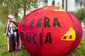 Activists From Extinction Rebellion (XR) Protested At The Intesa Sanpaolo Skyscraper