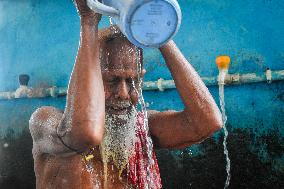 Daily Life During The Heatwave On The Outskirts Of Kolkata, India