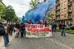 Tension at the Turin protest against G7: the police use water cannons during the clashes.