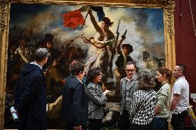 Return of Liberty Guiding the People painting at the Louvre FA