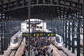 #CHINA-MAY DAY HOLIDAY-RAILWAY-TRAVEL RUSH (CN)