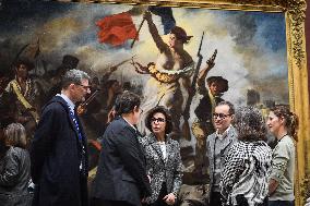 Return of Liberty Guiding the People painting at the Louvre FA