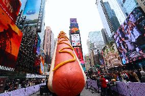 Hot Dog Artwork In Times Square - NYC