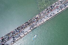 Tourist Gather at West Lake in Hangzhou