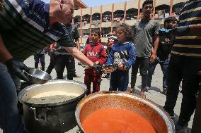 Palestine Food Assistance
