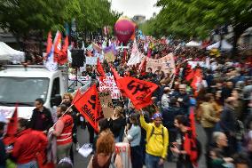 Labour Day rally in Paris FA