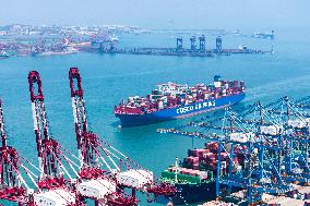 COSCO Shipping Trade in Qingdao Port