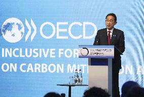 Japan PM Kishida at Paris forum