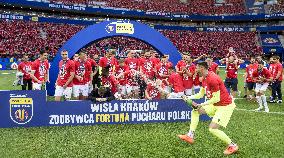 Pogon Szczecin v Wisla Cracow - Polish FA Cup Final